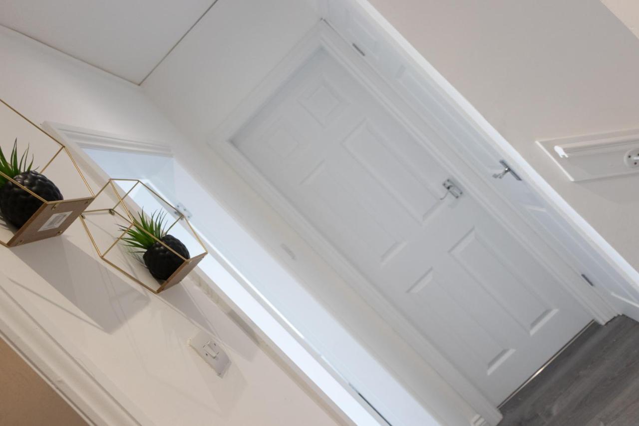 Vion Apartment - Farquhar Aberdeen Kültér fotó
